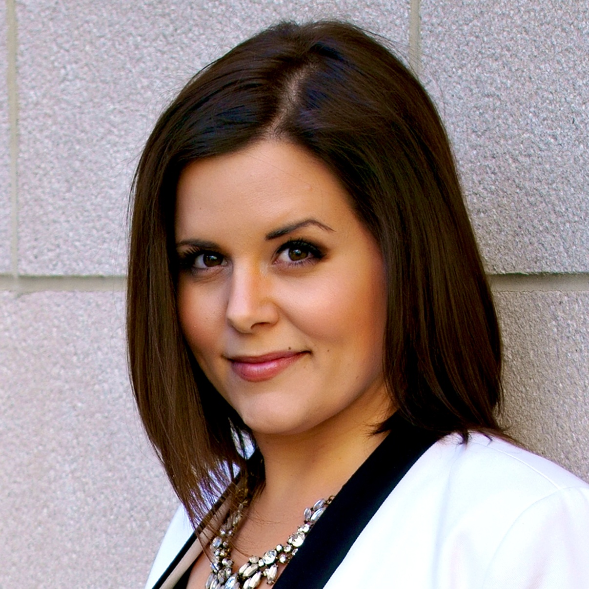jace-meyer-shopify-indigenous-entrepreneur-e-commerce-business-canada-2-cropped