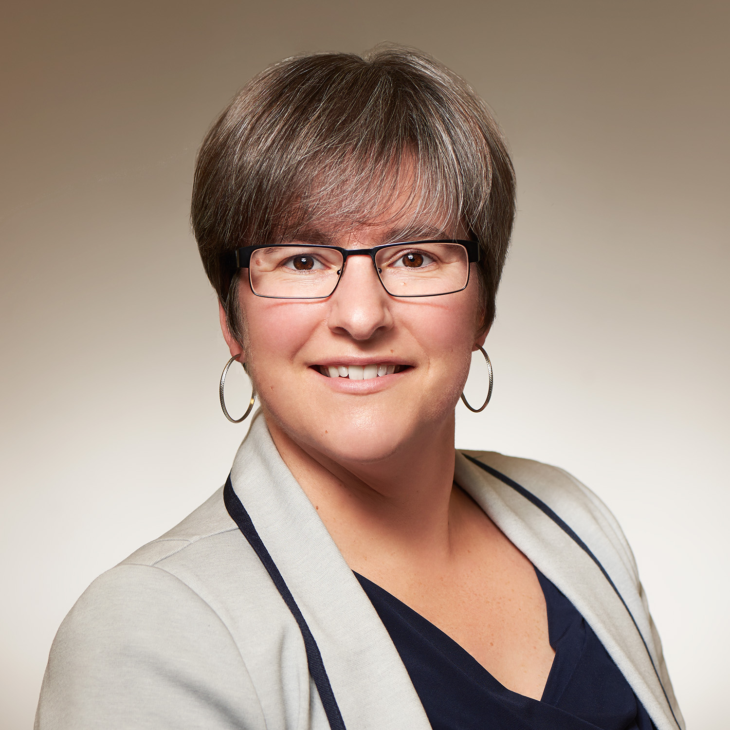 Karen Mossman Headshot