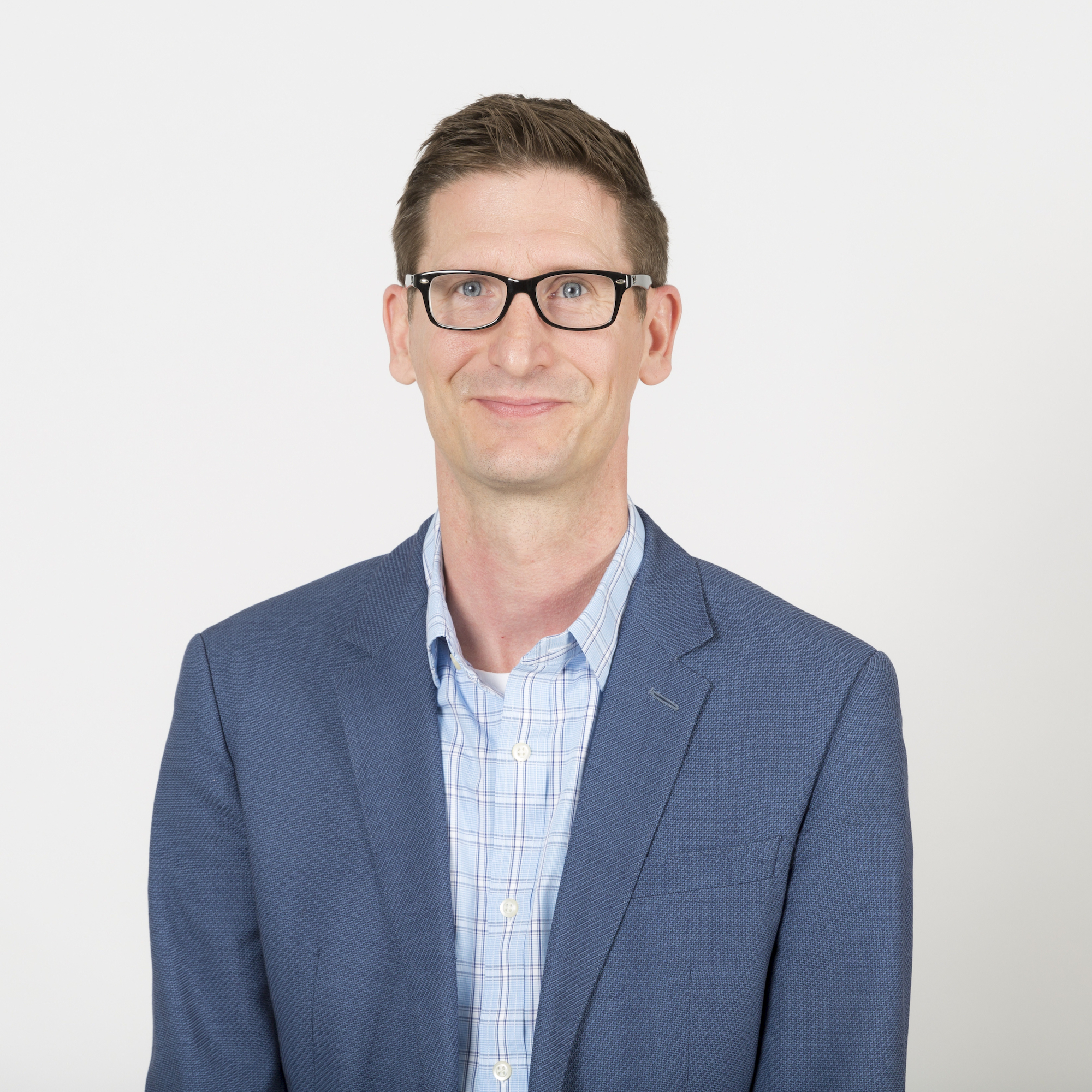 geoffrey tauvette headshot