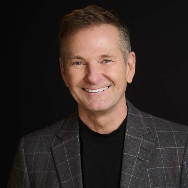 Doug Stephens